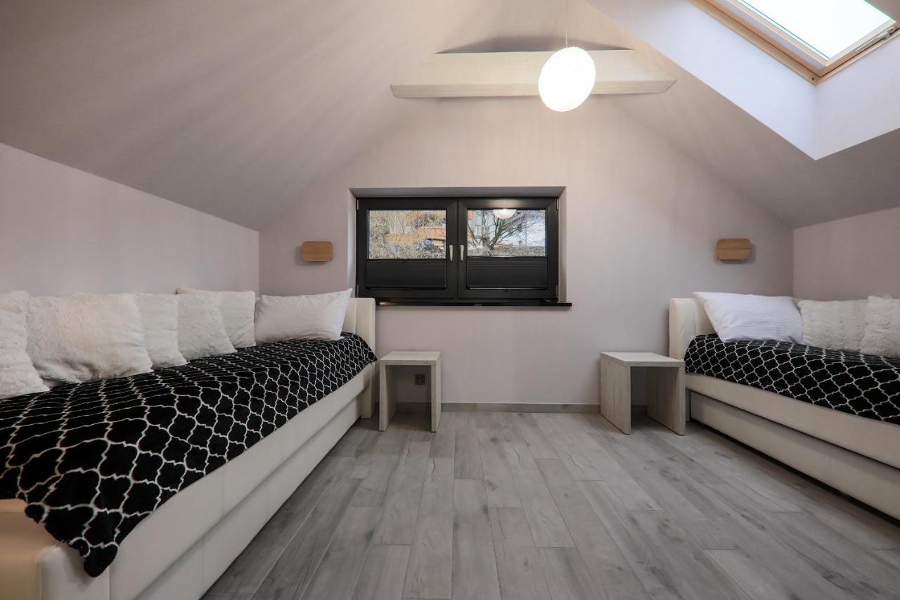 Apartament Marron Щирк Екстериор снимка